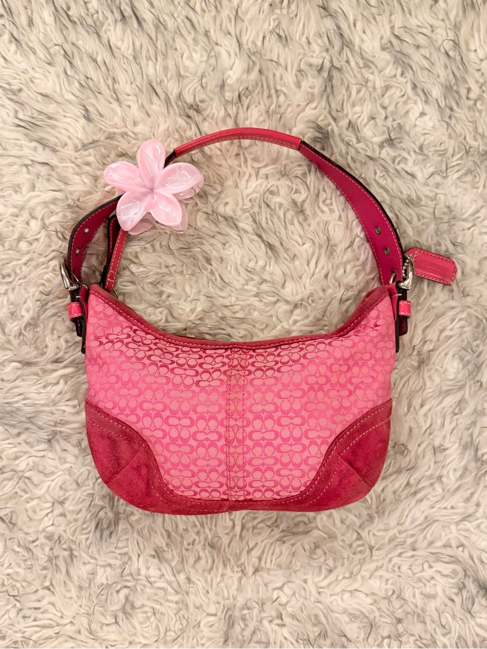 Coach Signature Suede Hobo Bag - Pink